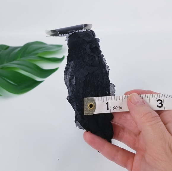 Lane Bryant Lace Headband - Picture 4 of 4